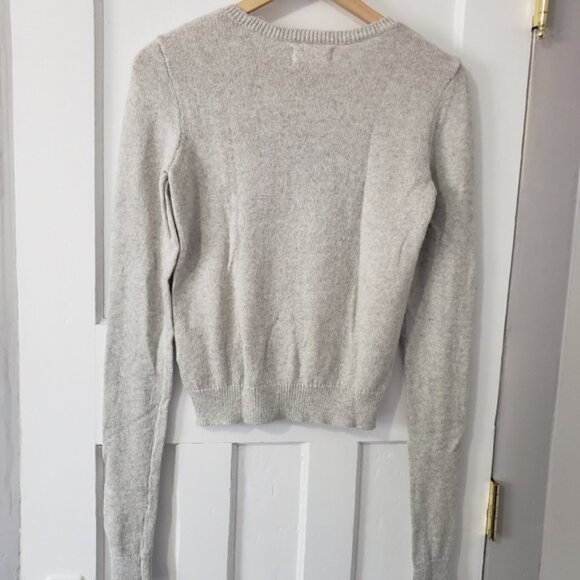 Hollister Y2K Cat Beanie Hat Graphic Soft Knit Pullover Sweater Gray Sz S - Picture 6 of 10